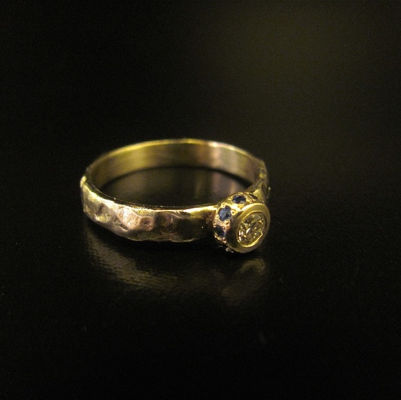 Engagement ring. - Picture 3 of 8